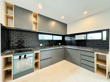 ¡Hermosa casa a estrenar en Santa Elena - Pilar del Este!