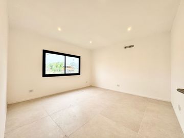 ¡Hermosa casa a estrenar en Santa Elena - Pilar del Este!