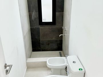 ¡Hermosa casa a estrenar en Santa Elena - Pilar del Este!