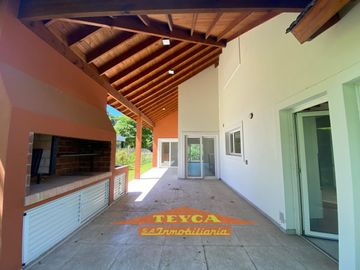 Casa en Centro Playa, 4 ambientes a ESTRENAR!!!