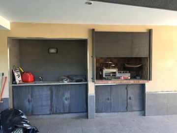 Casa en zona colegio Bilingue