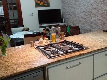Casa en BOEDO 5 DORMITORIOS, ESCRITORIO, QUINCHO, PARRILLA.TERRAZAS, ASCENSOR.