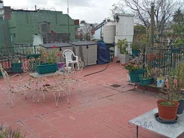 Casa en BOEDO 5 DORMITORIOS, ESCRITORIO, QUINCHO, PARRILLA.TERRAZAS, ASCENSOR.