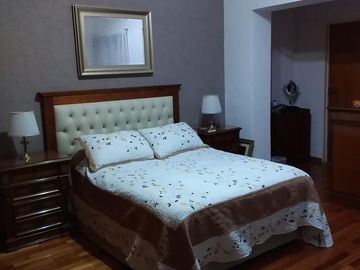Casa en BOEDO 5 DORMITORIOS, ESCRITORIO, QUINCHO, PARRILLA.TERRAZAS, ASCENSOR.