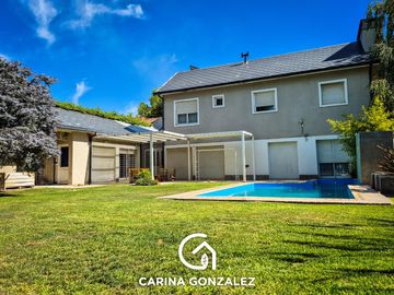 Casa en  B. Capellán
