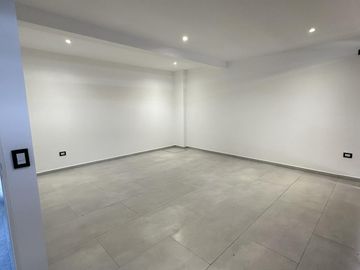 Se vende Casa en Barrio Privado Panambí