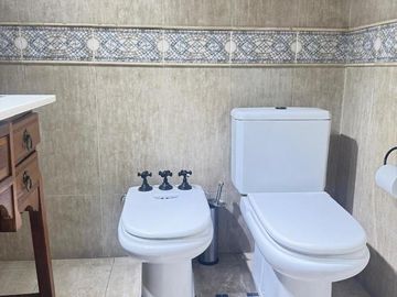Casa 4 Ambientes con piscina en Venta - Quilmes