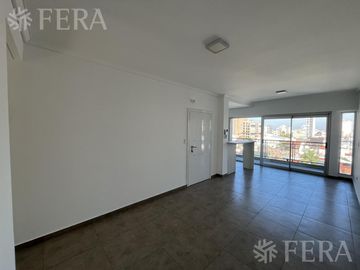 Venta Departamento 3 ambientes con doble balcón en Wilde