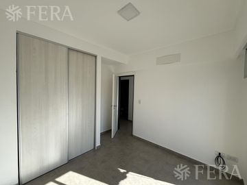 Venta Departamento 3 ambientes con doble balcón en Wilde