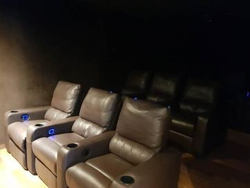 Excelente departamento en venta- Completo Al Río