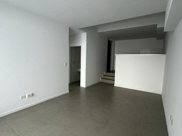 Av San Martin 1700, Pont Bleu, Amplio Departamento 2 Amb C/Balcón, 64m2,  A Estrenar, Caballito