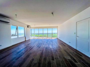 PENTHOUSE PREMIUM DE TRES DORMITORIOS EN SUITE VENTA TERRAZA EXCLUSIVA MAUI