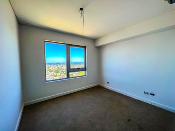 PENTHOUSE PREMIUM DE TRES DORMITORIOS EN SUITE VENTA TERRAZA EXCLUSIVA MAUI