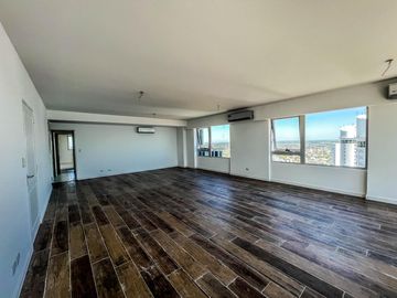 PENTHOUSE PREMIUM DE TRES DORMITORIOS EN SUITE VENTA TERRAZA EXCLUSIVA MAUI