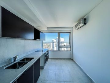 PENTHOUSE PREMIUM DE TRES DORMITORIOS EN SUITE VENTA TERRAZA EXCLUSIVA MAUI