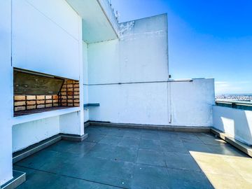 PENTHOUSE PREMIUM DE TRES DORMITORIOS EN SUITE VENTA TERRAZA EXCLUSIVA MAUI