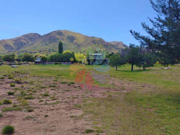 VENDO amplio Lote de Terreno 20x60m en Country Pueblo Nativo - Villa Giardino