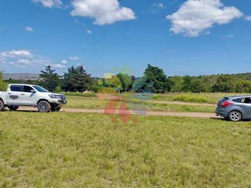 VENDO amplio Lote de Terreno 20x60m en Country Pueblo Nativo - Villa Giardino