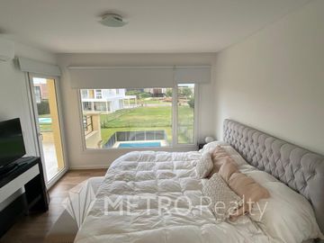 Casa en  Araucarias | Puertos del Lago | a la venta con pileta