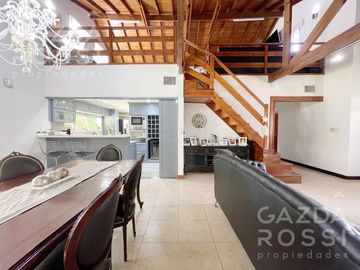 Casa con piscina en Echeverria Del Lago fondo a pulmón verde