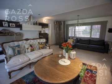 Casa - Adrogue