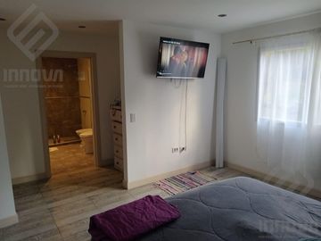 Casa  en venta Bariloche- 5 Ambientes , Barrio Cerrado,  km 6 entre Av, Pioneros y Av, Bustillo