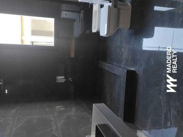Venta de casa 6 ambientes en El Yacht