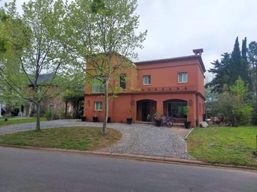 Casa - La Alameda