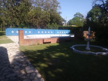 Quinta en venta - Carlos Spegazzini (Loria 100)