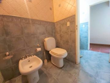 Hermosa Casa Quinta En Venta ¡3.000 m2 de terreno! Barrio Parque Exaltación