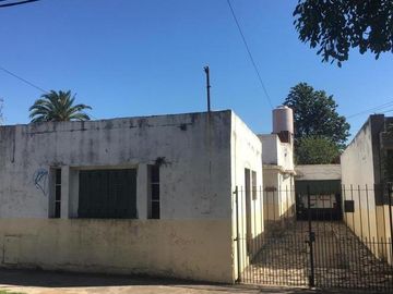 CASA EN VENTA. JOSE MARMOL. IDEAL INVERSION EMPRENDIMIENTO
