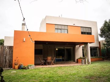 Casa en Terrazas de Villa Allende 3  dormitorios 2 baños Apto Credito