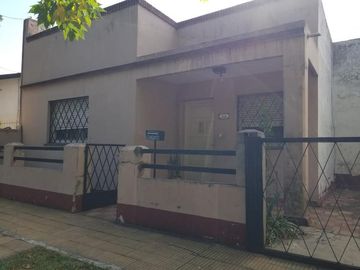 Casa - Villa Adelina