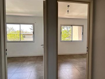 VENTA CON RENTA HASTA JULIO 2026 . Muy buen departamento en Bosque Alto