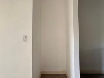 VENTA CON RENTA HASTA JULIO 2026 . Muy buen departamento en Bosque Alto