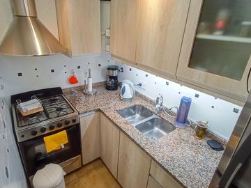 Venta Departamento en Lanús Oeste 3 ambientes con baño y toilette