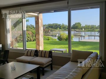 Excelente Casa  de 5 Ambientes  Isla Santa Monica
