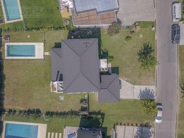 Casa En El Canton -  Barrio  Puerto PG