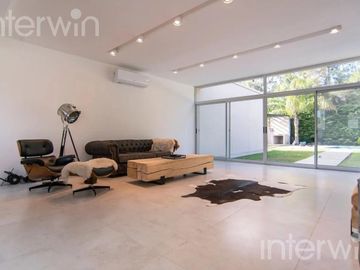 Casa - 5 ambientes con cochera - FINCAS IRAOLA 2 - Berazategui - VENTA