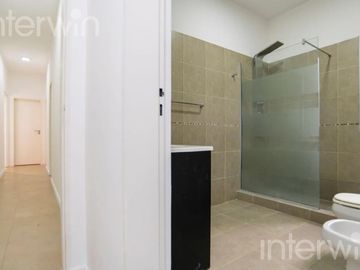 Casa - 5 ambientes con cochera - FINCAS IRAOLA 2 - Berazategui - VENTA