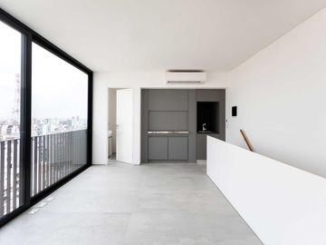 Venta dúplex 3 ambientes con terraza, parrilla y jacuzzi en Caballito - Full Amenities