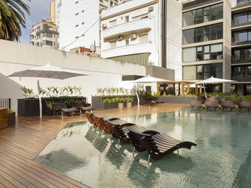 Venta dúplex 3 ambientes con terraza, parrilla y jacuzzi en Caballito - Full Amenities