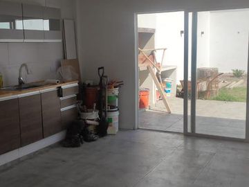 Casa 4 ambientes Ituzaingo Norte