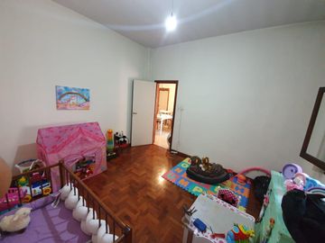 PH al fondo de 3 ambientes con garaje y fondo libre en Villa Ballester