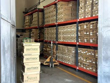 Depósito en venta - 7 Oficinas - Depósito - Baños - 1.147Mts2 - Moreno
