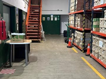 Depósito en venta - 7 Oficinas - Depósito - Baños - 1.147Mts2 - Moreno