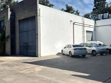 Depósito en venta - 7 Oficinas - Depósito - Baños - 1.147Mts2 - Moreno