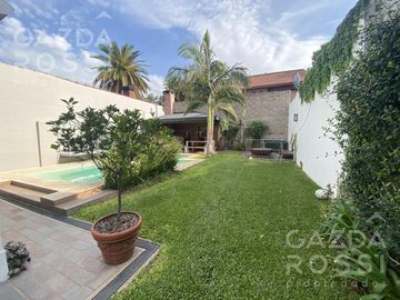Casa - Adrogue