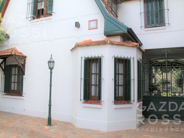 Casa - Adrogue