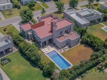 Casa en El Molino Haras Santa Maria club de campo MB